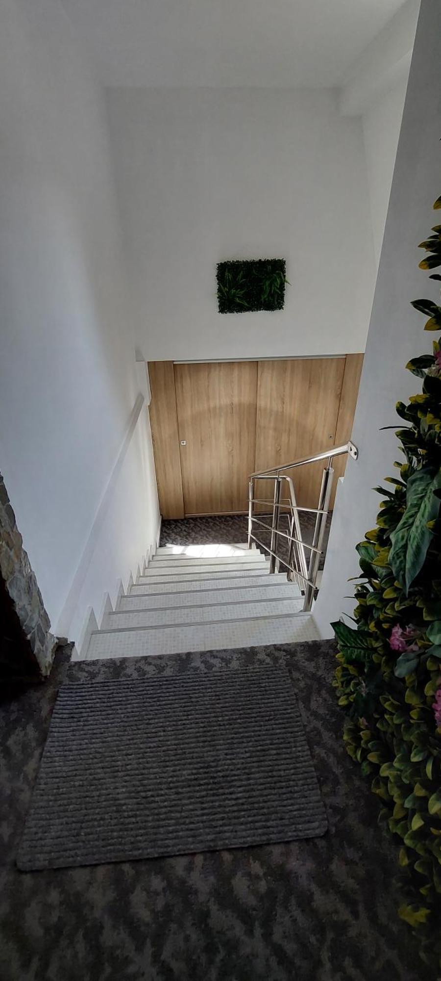 Hotel Harmony House à Târgu Jiu Extérieur photo